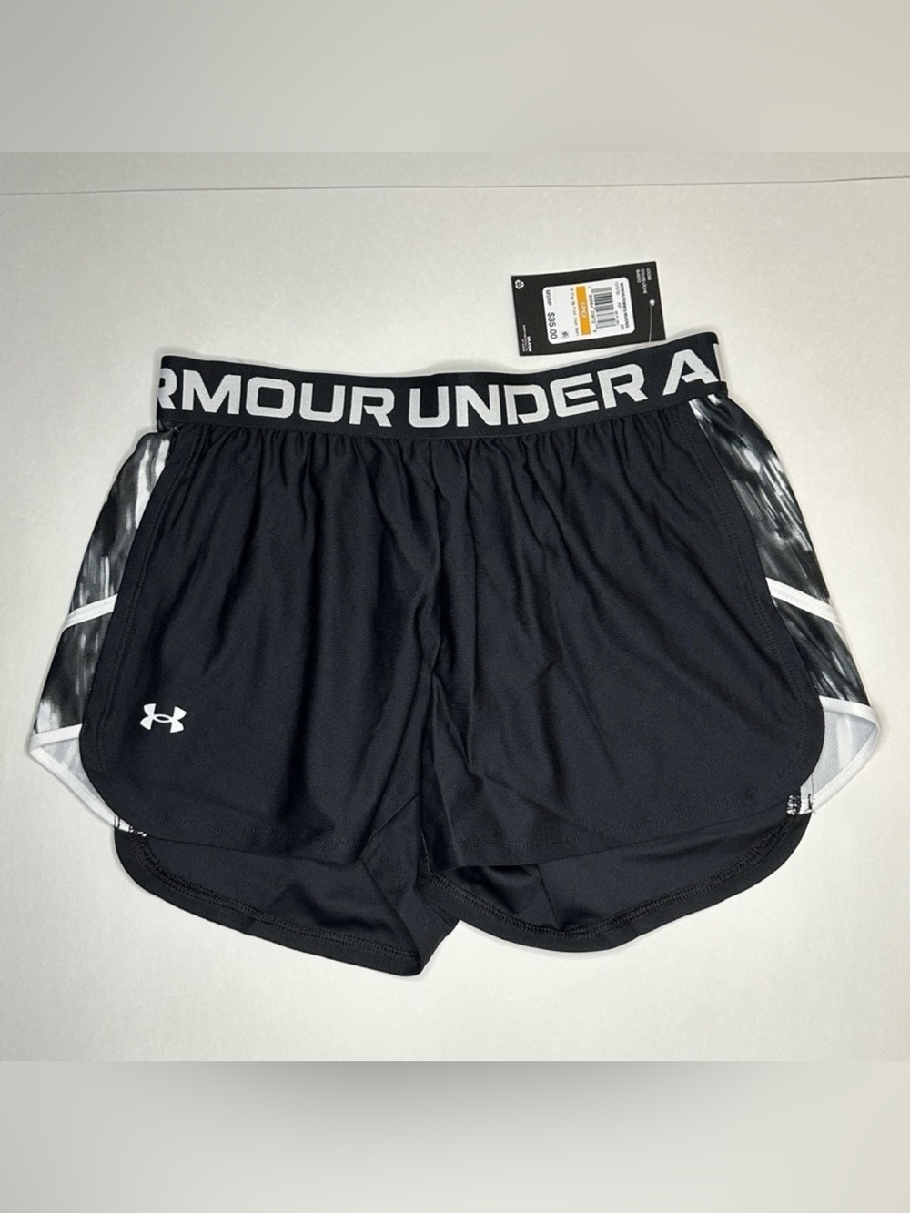 NWT Under Armour Play Up Print Inset Short Black White Small S